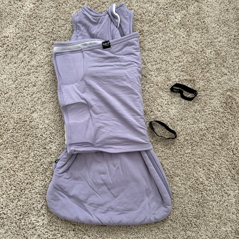 Kyte baby XS sleep sack swaddler